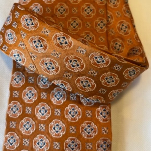 Jos A Bank Signature Collection Tie Orange Silk New - Picture 7 of 7